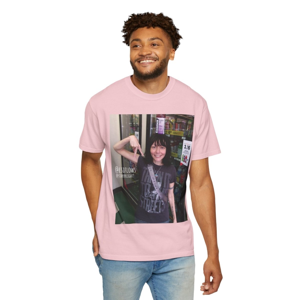 "Ciao Motherfucker - Gas Station" | ***[Graphic Tee]*** | Esiflows | Surreal Fun Dreamy Woman Aesthetic Alternative Psychedelic Streetwear T-Shirt - EsiFlows