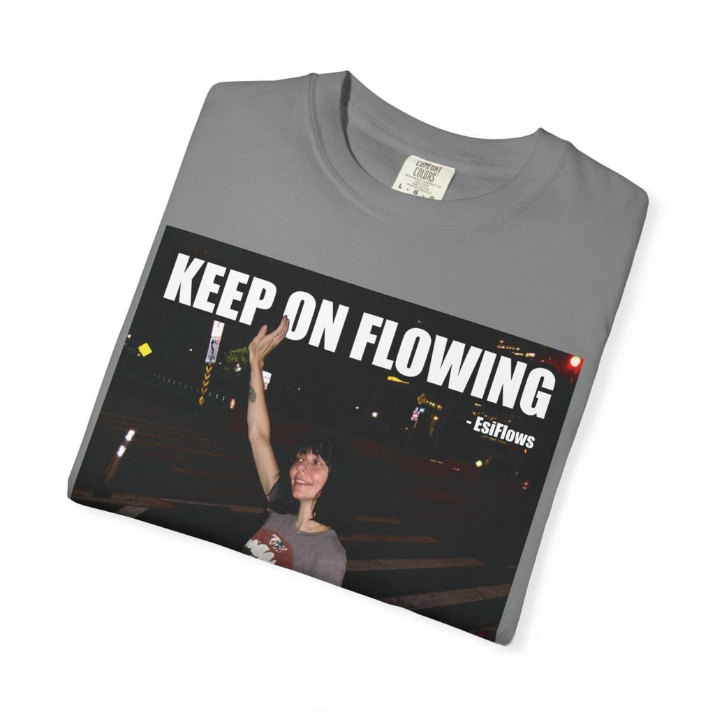 "Keep On Flowing" | ***[Graphic Tee]*** | EsiFlows | Surreal High Fashion Model New York City Vibes T-Shirt - EsiFlows