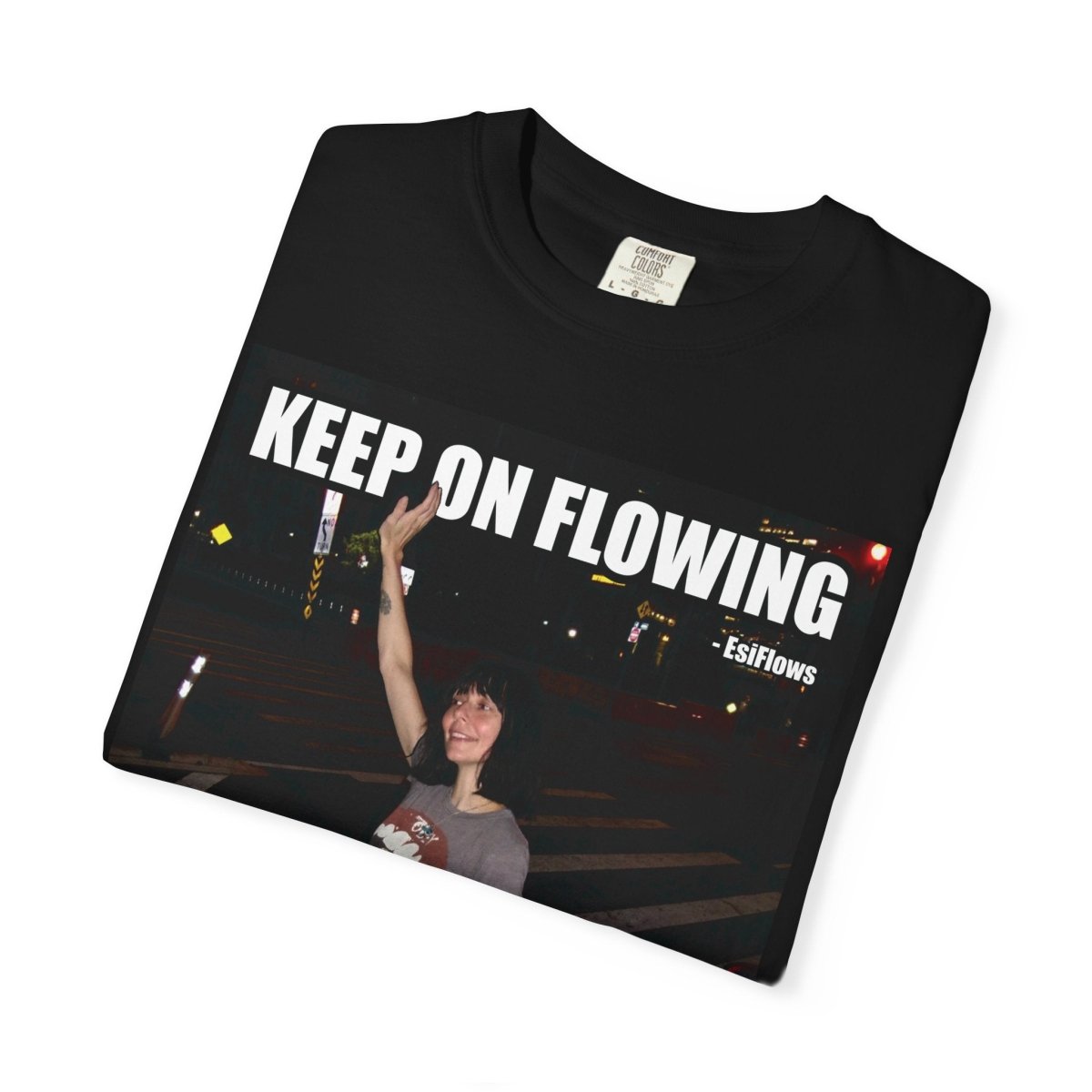 "Keep On Flowing" | ***[Graphic Tee]*** | EsiFlows | Surreal High Fashion Model New York City Vibes T-Shirt - EsiFlows