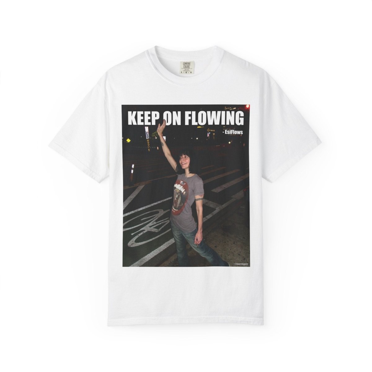 "Keep On Flowing" | ***[Graphic Tee]*** | EsiFlows | Surreal High Fashion Model New York City Vibes T-Shirt - EsiFlows